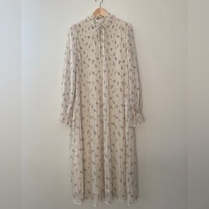 Ganni size 40 chiffon floral pleated dress